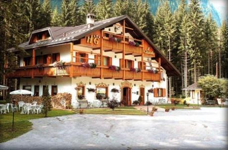 Hotel Garni Il Cirmolo Rocca Pietore Exterior foto